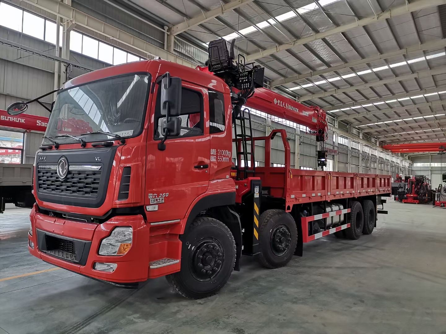 HBCT 2204L-4 10 ton telescopic 4 Booms mounted crane with Dongfeng Chassis